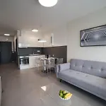 Pr1mo Apartamento *