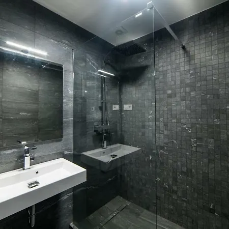 Pr1mo Apartment