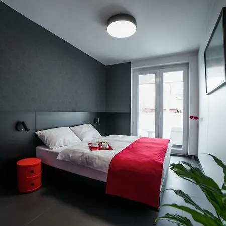 Pr1mo Apartment